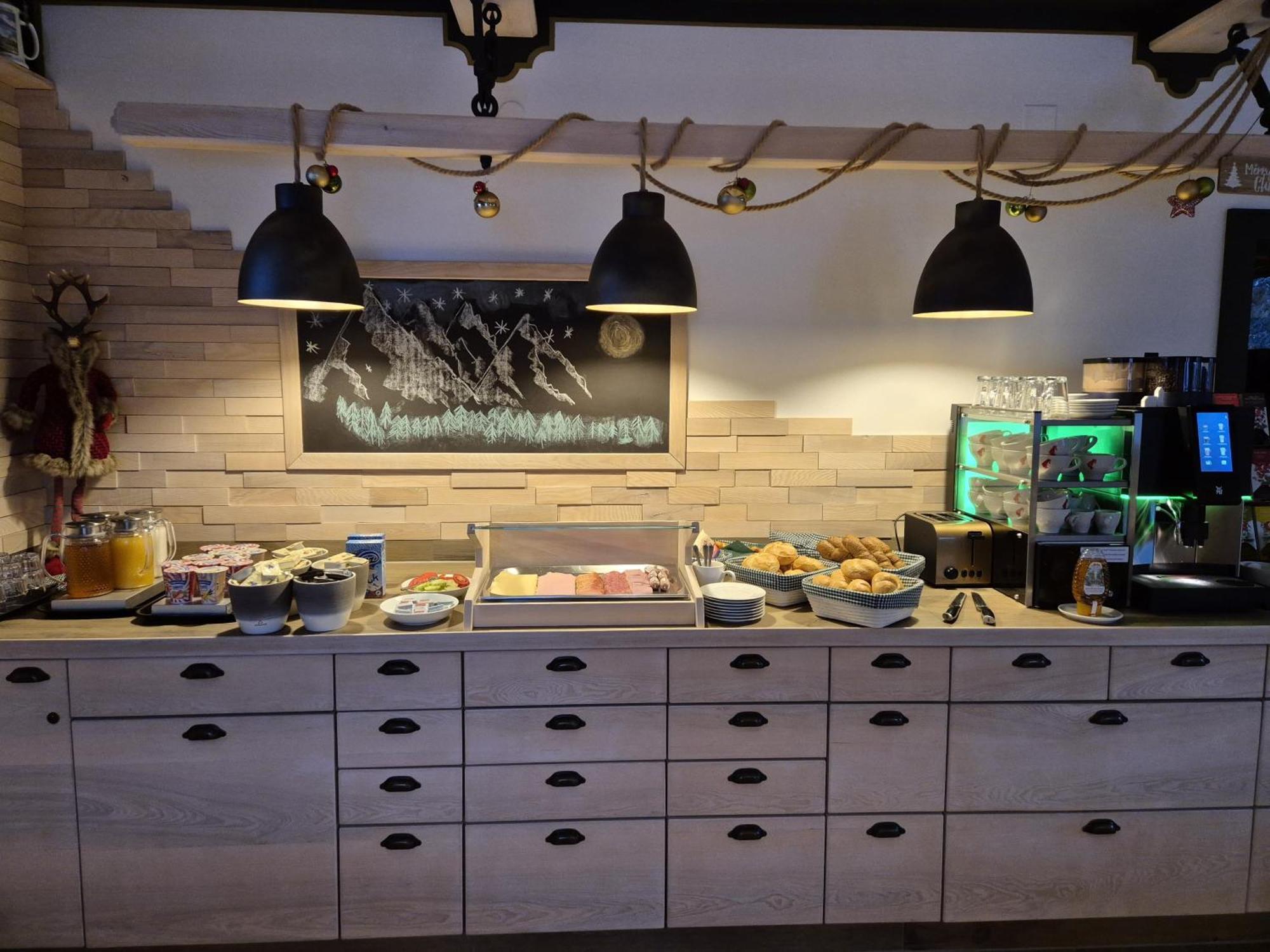 Gaestehaus Zum Steirischen Kuss Aich  Extérieur photo
