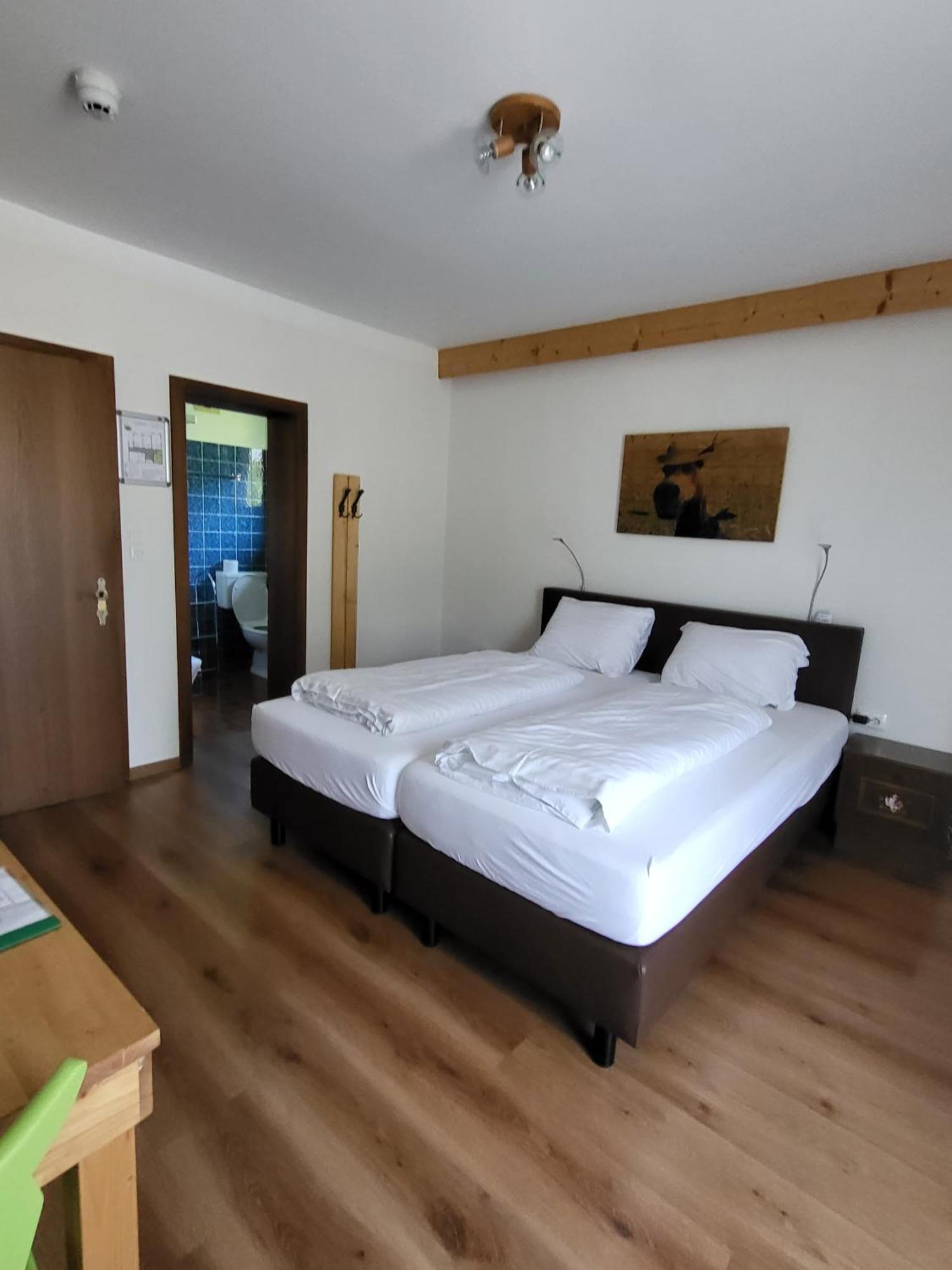 Gaestehaus Zum Steirischen Kuss Aich  Extérieur photo